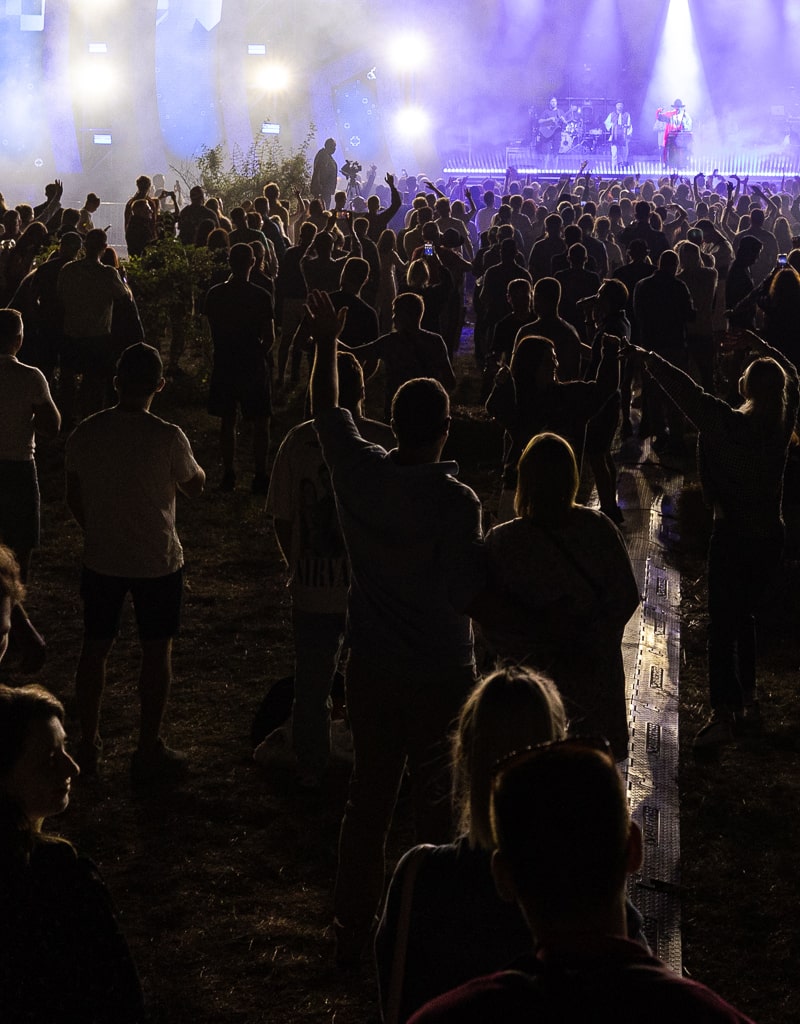 Zonă de camping pentru familii, cu facilități pentru toate vârstele